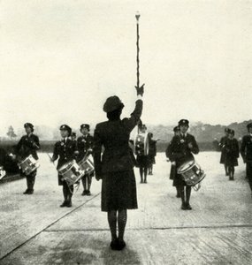W.A.A.F. Band on Parade, c1943. av Cecil Beaton