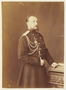 Nicolas Nikolaievitch de Russie - Porträtt av storhertig Nicholas Nikolaevich (den äldre) av Ryssland (1831-1891), av Bergamasco, Charles (Karl) (1830-1896). Albumin Foto, c. 1874. Ryska statens film- och fotoarkiv, Krasnogorsk av Charles Bergamasco