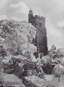 Sevenoaks: Parish Church in Winter (s/v foto) av Charles Essenhigh Corke