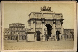 Frankreich, Île-de-France, Paris (75): Der Arc de Triomphe du Carrousel mit den Ruinen der Tuilerien von Charles & Fontaine Pierre (1762-1853) Percier