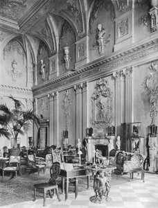 Ragley Hall: The Great Hall, North Side av Charles Latham