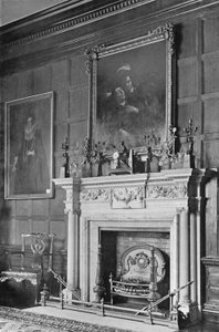 South End of Long Gallery (s/v foto) av Charles Latham