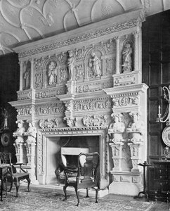 The Chimney-Piece in the Drawing Room, South Wraxall Manor, från 