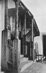 Foten av trappan av Charles Latham