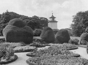 Övre trädgården av Charles Latham