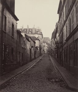 Rue Neuve-Coquenard från Rue Lamartine, 1870-talet. av Charles Marville