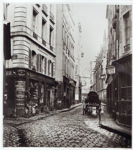 Rue Saint-Severin, från Rue de la Harpe, Paris, 1858-78 av Charles Marville