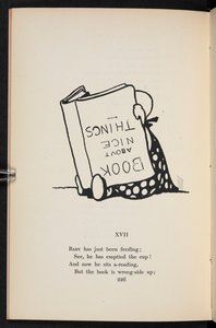 XVII.
En ramsa. Ett barn läser en bok upp och ner. av Charles Robinson