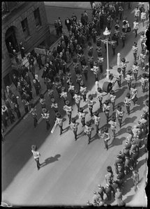 Begravningståg av en militär som belönats med Victoria Cross, London, tidigt 1930-tal.