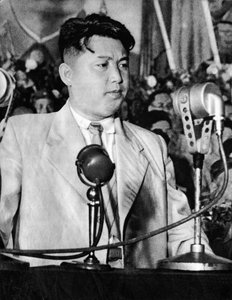 Porträtt av Kim Il Sung, president för Demokratiska folkrepubliken Korea