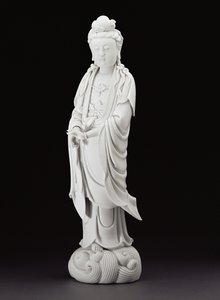 Blanc de Chine figur av Guanyin, ca 1800 (porslin)
