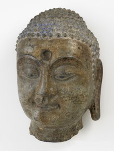 Buddhas huvud, divisionsperiod, 550-577 (kalksten) av Chinese School