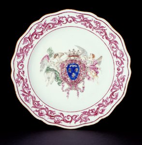 Rose Famille mattallrik med Frankrikes vapen, Qianlong-perioden (1736-95) c.1765 (porslin)