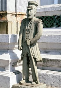 Staty av en europeisk soldat av Chinese School
