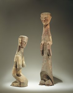 Två statyetter, sen Zhou-dynastin (1046-256 f.Kr.) 4:e - 3:e århundradet f.Kr. (trä) (se 394840 för detaljer)