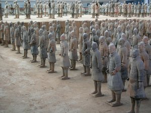 Xian Museum, terrakottakrigare från kejsar Shi Huangdis grav av Chinese School
