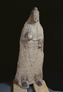 Staty av Buddha Sakyamuni, Northern Wei-dynastin, c.386-534 (kalksten)