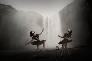 Mörk fantasy – Vattenfallsdansare av Christine von Diepenbroek