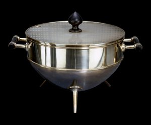 Argenterie: silvermetallsuck och ebene av Christopher Dresser (1834-1904) Runt 1880 Paris, musee d