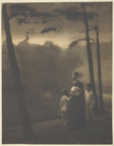 Kväll — mor och pojkar av Clarence H. White