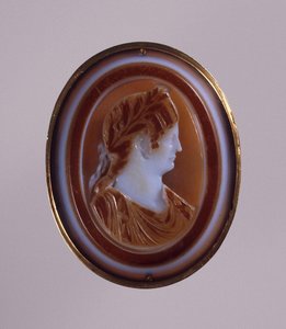 Porträtt av Agrippina den yngre Agrippina Minor, kejsar Claudius hustru. Cameo, mitten av 1:an