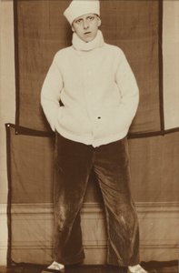 Självporträtt i seglarhatt av Claude Cahun