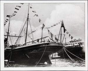 Aktern på S.S. "Umbria" i docka, ca 1900 (s/v foto)