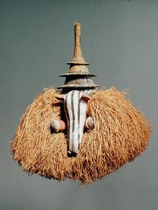Zoomorphic Mask (trä & fiber) (se även 181650, 181651)