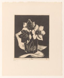 Vas med blommor av Cornelia Vreede (signed by artist)