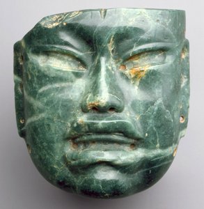 Mask, 900-400 f.Kr. (jadeit)