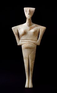Art of Cyclades: "" kvinnlig statyett""" marmoridol från Syros. 3000 f.Kr. Kykladiska civilisationen (-3200 a -2000) Sön. 46 cm Athens, National Archaeological Museum - Kvinnlig idol, från Syros - Marmorskulptur (H.46 cm), kykladisk kuvilisation, c.3000 f. av Cycladic
