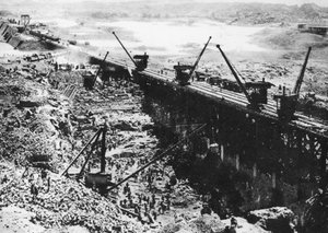 Aswan Dam, under konstruktion, april 1901 (s/v foto) av D.S. George