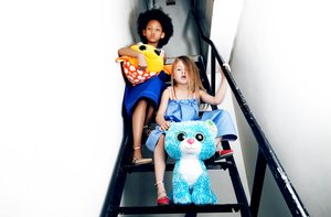Skor för barn, 2017 (foto) av Diana Gomez