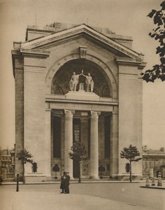 Bush House, ett amerikanskt tillägg till efterkrigstidens London, c1935. av Donald McLeish