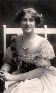 Nina Sevening, brittisk skådespelerska, tidigt 1900-tal.