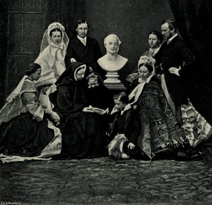 En kunglig familjegrupp, 10 mars 1863, c1897.
