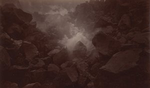 Vulkanens krater, Quetzaltenango-Guatemala, 1875. av Eadweard Muybridge