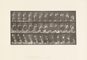 Tallrik 460. Bärburk på axeln och korg i handen, 1885 av Eadweard Muybridge