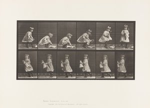 Skylt 481. Barn, lyfter en docka, vänder och går av, 1885 av Eadweard Muybridge