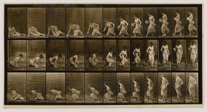 Kvinna som sätter sig ner på marken, från boken Animal Locomotion av Eadweard Muybridge
