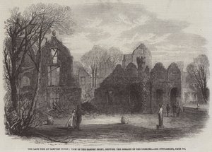 Den sena branden i Campden House, View of the Garden Front, som visar resterna av teatern av Edmund Morison Wimperis