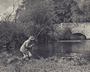 Nedanför Leverton Bridge (svartvitt foto) av Edward Alfred Barton