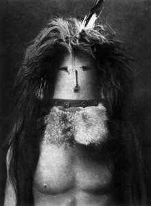 Navajoindian klädd ut till gudinnan Haschebaad av Edward Sheriff Curtis