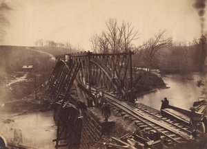 Del av Construction Corps Building New Military Truss Bridge Across Bull Run, april 1863.