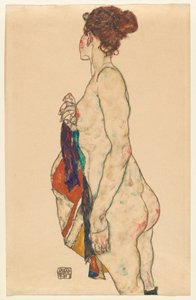 Stående naken med en mönstrad mantel av Egon Schiele