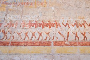Basreliefristning av Hatshepsuts resa till landet Punt (Somalia), Hatshepsut-templet i Deir Al Bahari, Luxor, Egypten (foto) av Egyptian 18th Dynasty