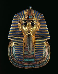 Tutankhamons gyllene begravningsmask (1347/1338 f.Kr.) inlagd med lapis lazuli, obsidian och turkos av Egyptian 18th Dynasty