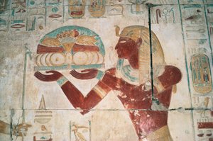 Egypten, Abydos, farao Seti I:s tempel, Osiriskapellet, målad relief föreställande offerbärare av Egyptian 19th Dynasty
