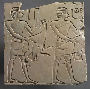 Profet och lektor-präst med offer av levande gäss, ca 667-647 f.Kr. av Egyptian 26th Dynasty