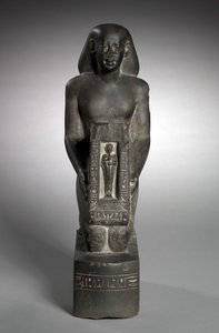 Naophorous staty av finanschefen och övervakaren av fälten, Horwedja, 521-486 f.Kr. av Egyptian 27th Dynasty